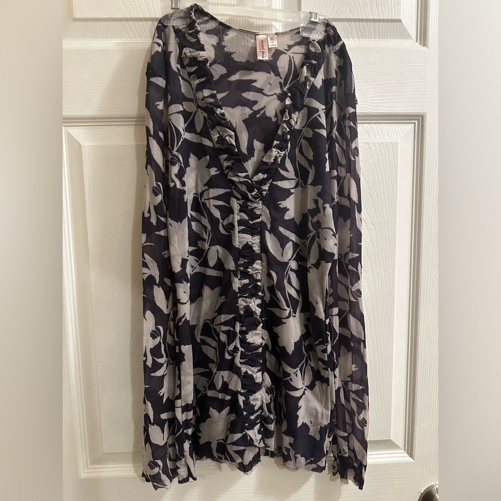 Sweet pea by Stacy Frati, Size XL , Gray/Black